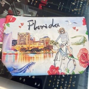 🆕Cosmetic Bag NWT